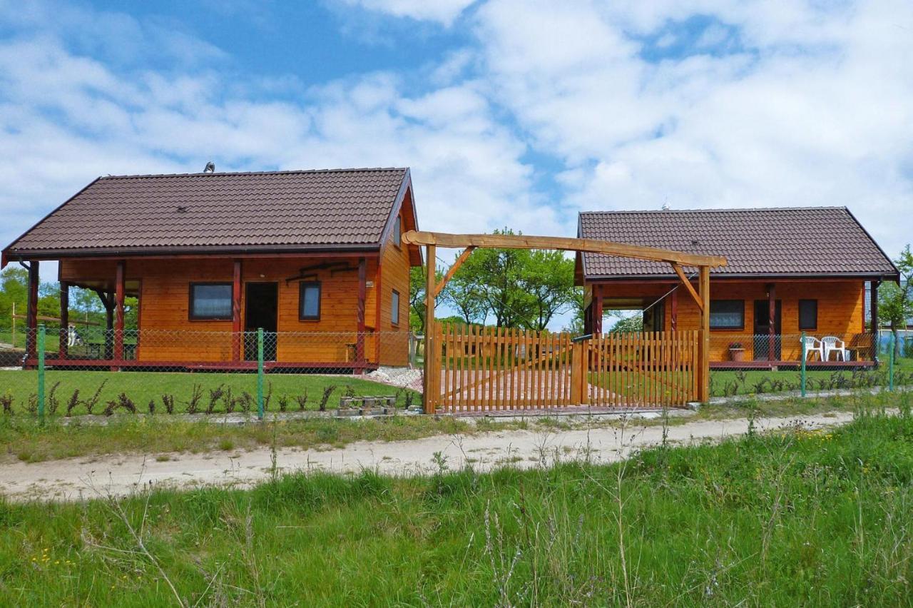 Detached Cottages By The Lake, Lubin Lubin  エクステリア 写真